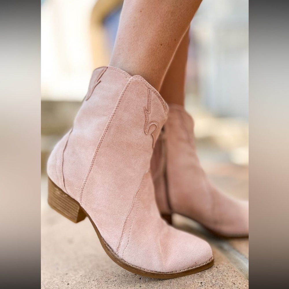 Blush Suede Western Booties